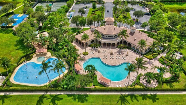 Foto del edificio - 8891 Starhaven Cove