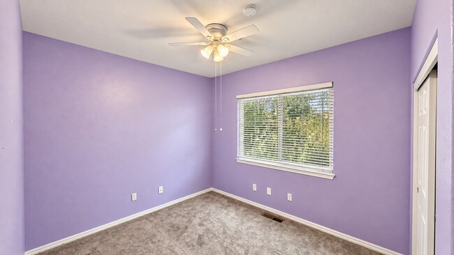 Foto del edificio - 3878 Loch Lomand Way