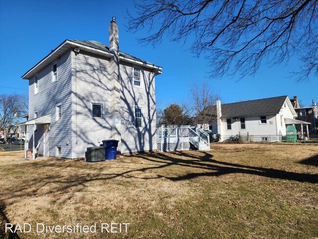 Foto del edificio - 2 br, 2 bath House - 200 Grant st