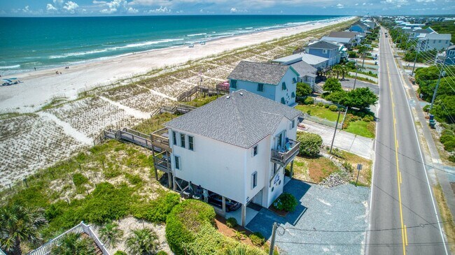 Foto del edificio - PLAN AND SECURE YOUR WINTER GETAWAY NOW, WHILE YOU HAVE THE BEST SELECTION