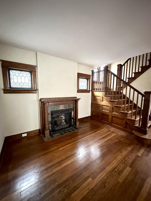 Primary Photo - 4241 Genessee St