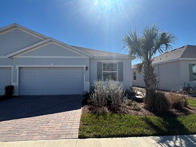 Building Photo - Charming House with tons of Amenities (all...