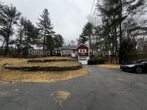 Building Photo - 604 Huckleberry Hill Rd
