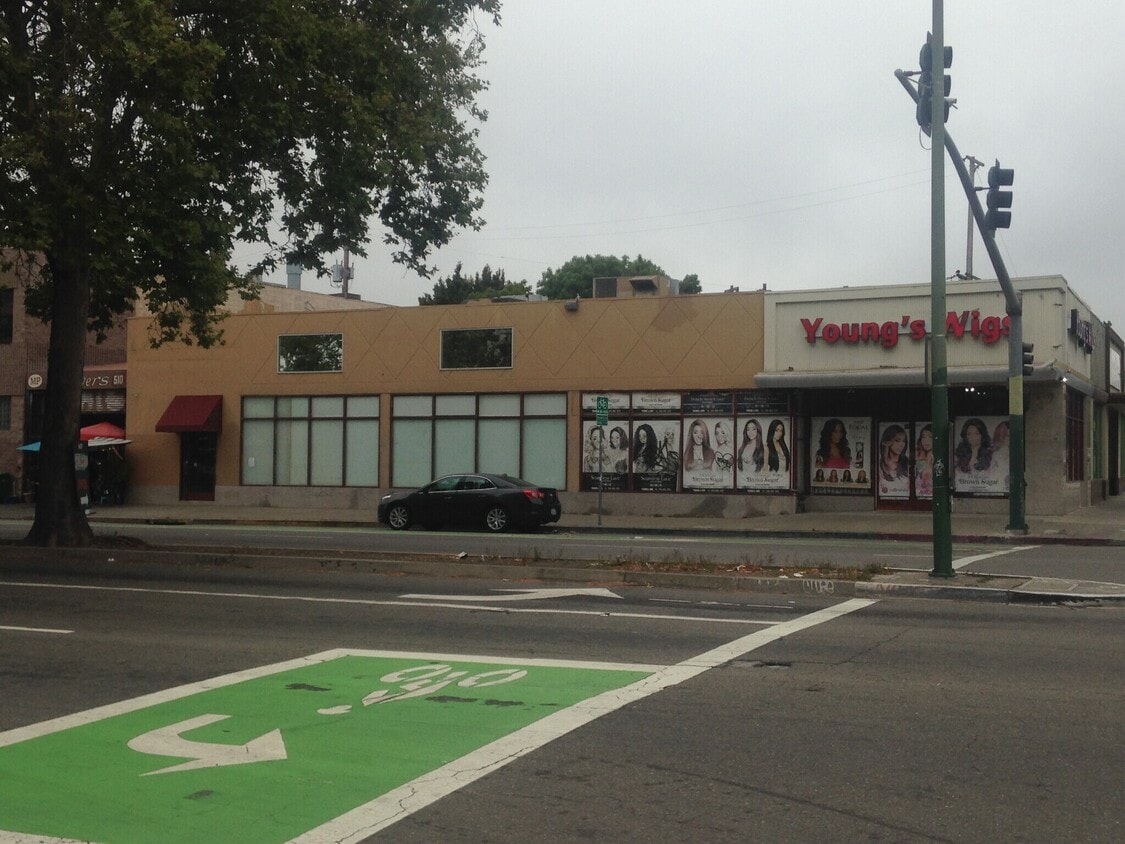 Foto del edificio - 2701 Telegraph Ave