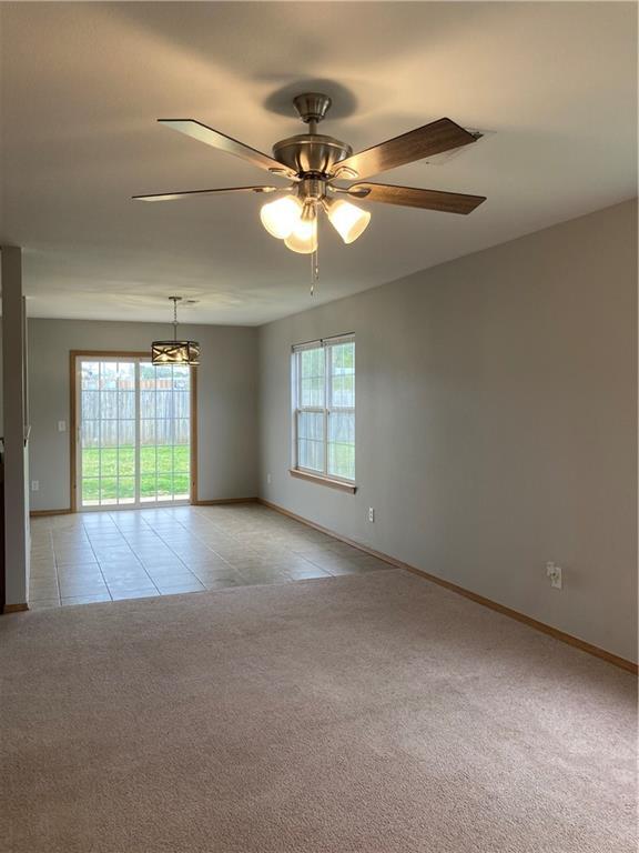 Building Photo - 340 Grant Springs Dr