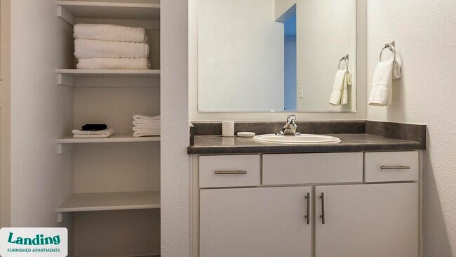 Foto del edificio - 1451 24th St