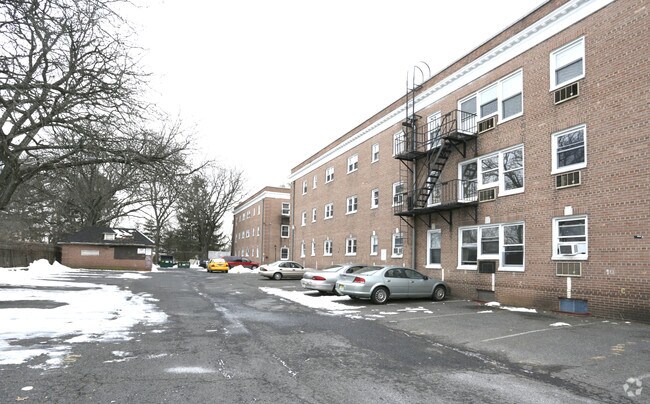 White Horse Gardens Apartments Trenton Nj Apartments Com