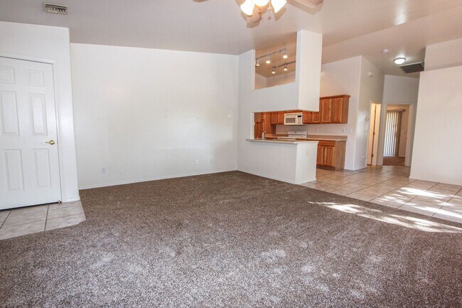 Foto del edificio - 8509 E Leigh Dr