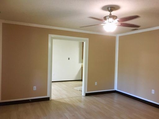 Foto del edificio - 6822 Johnny Mercer Blvd