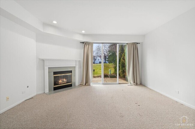 Foto del edificio - 1260 Cranbrook Dr