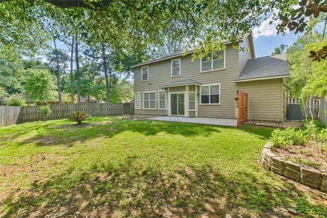 Foto del edificio - 2 Willow Point Pl