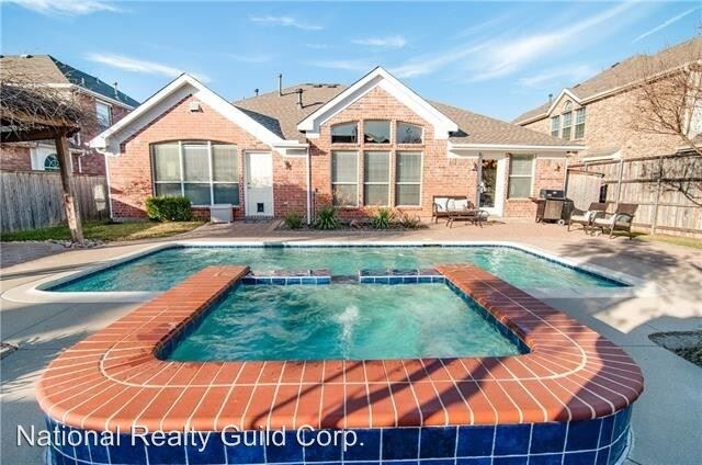 Foto del edificio - 3 br, 2 bath House - 15xxx Palo Pinto Drive