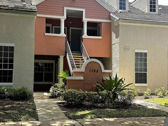 Building Photo - 1165 Crystal Way