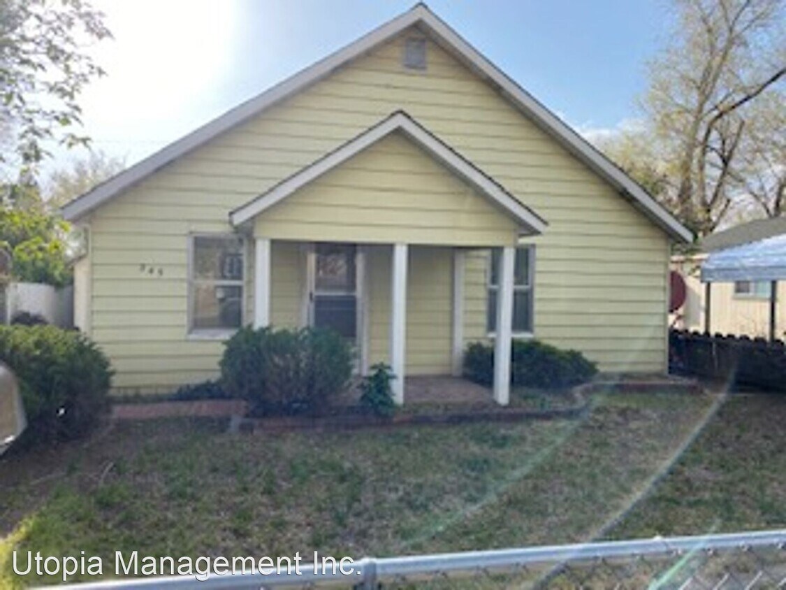 345 N Gilman St, Susanville, CA 96130 House Rental in Susanville, CA