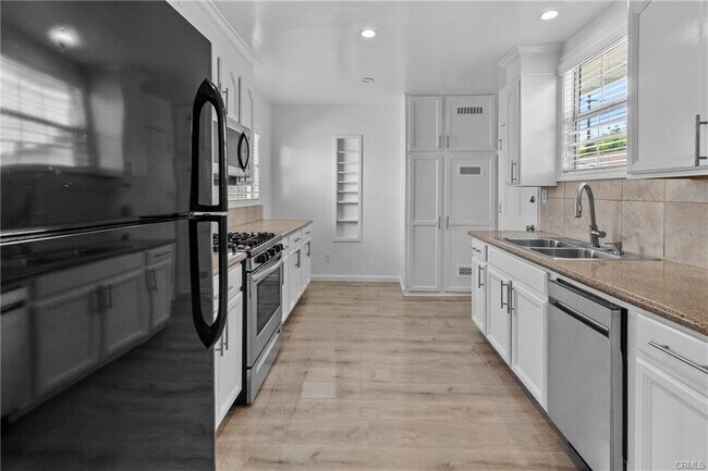 Foto del edificio - 12753 Oxnard St