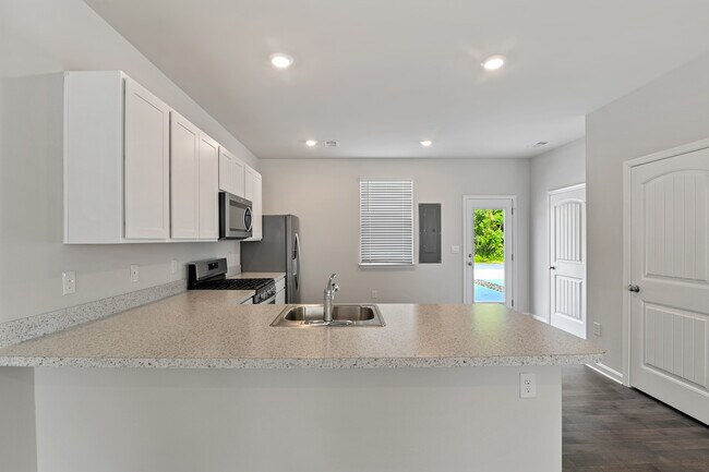 Foto del edificio - 23 Huckleberry Dr