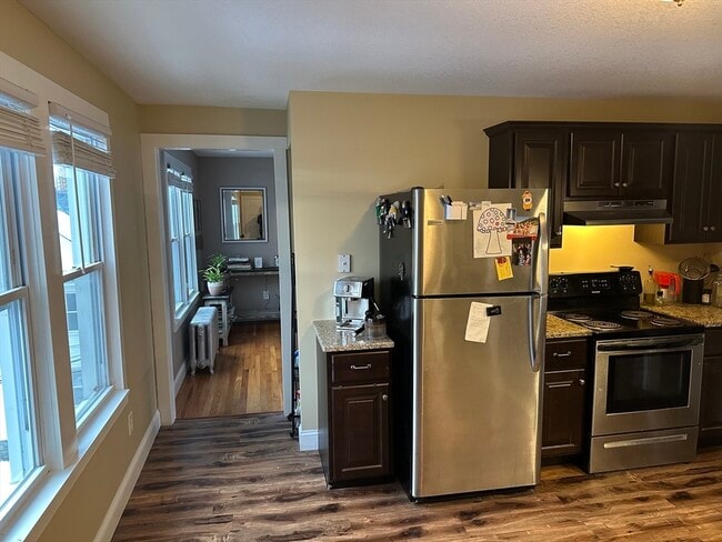 Foto del edificio - 17 Leclair Terrace