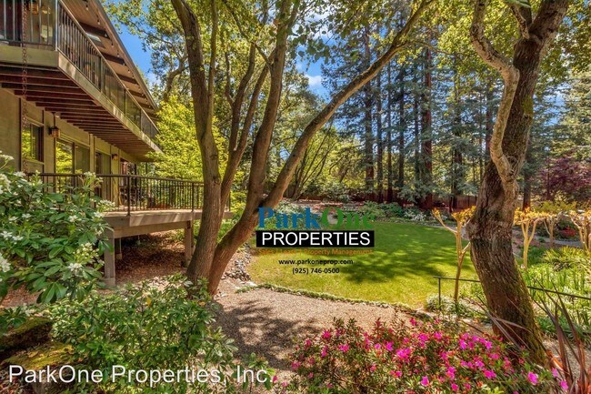 Foto del edificio - 4 br, 3.5 bath House - 4400 El Nido Ranch Rd