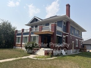 Building Photo - 803 S Washington St