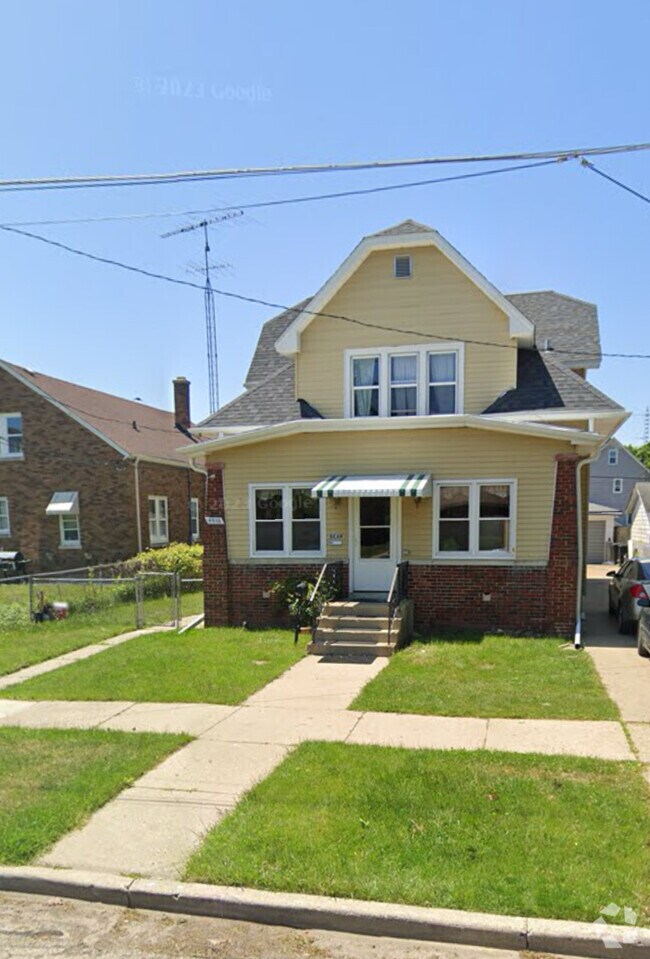 Washington Student Apartments for Rent Kenosha, WI 5 Rentals