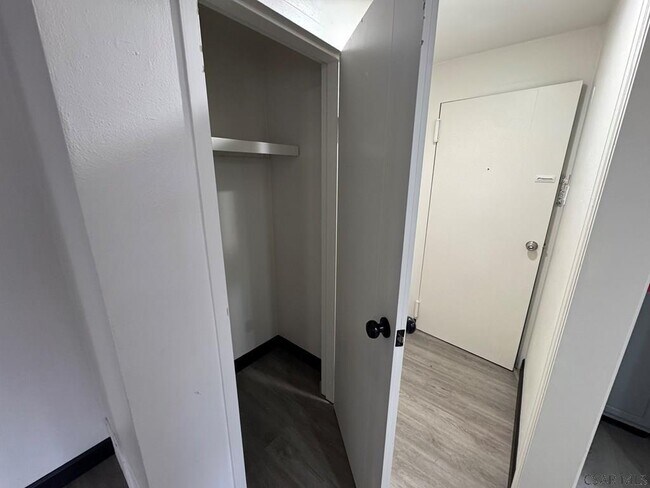 Foto del edificio - 1201 Heeney Ave