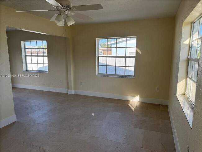 Foto del edificio - 16765 SW 301st St