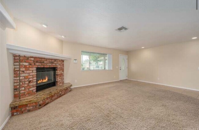 Building Photo - 57004 Antelope Trl