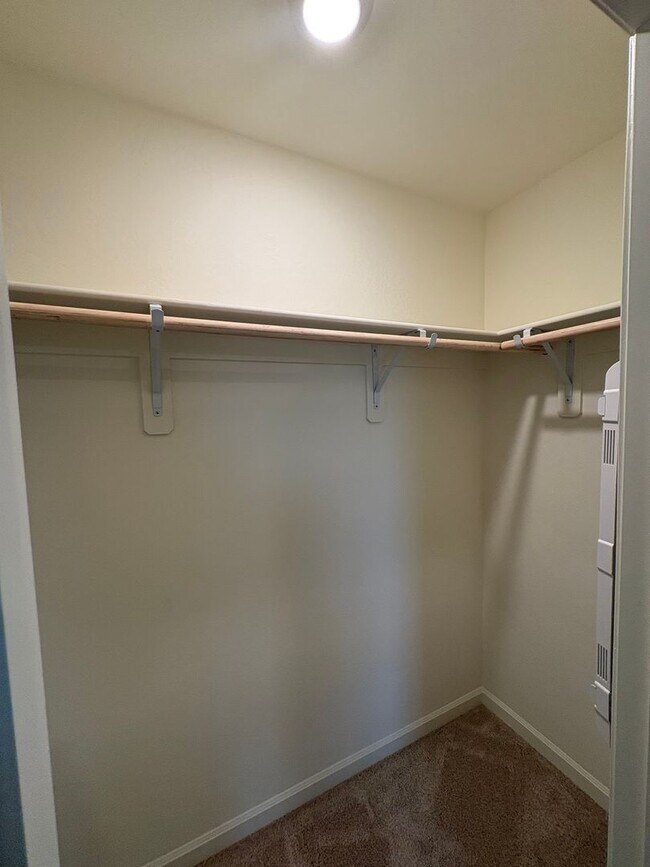 Foto del edificio - Newly built DR HORTON Rent Ready!! *Private Showing Only*