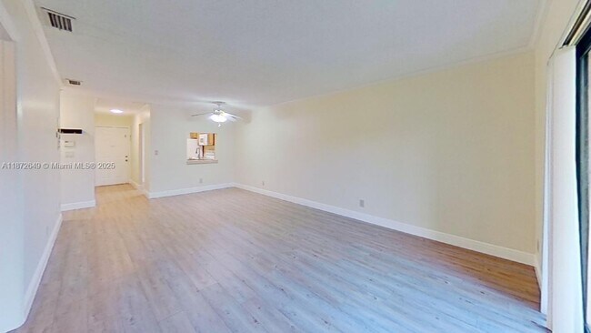 Building Photo - 7406 Woodmont Terrace