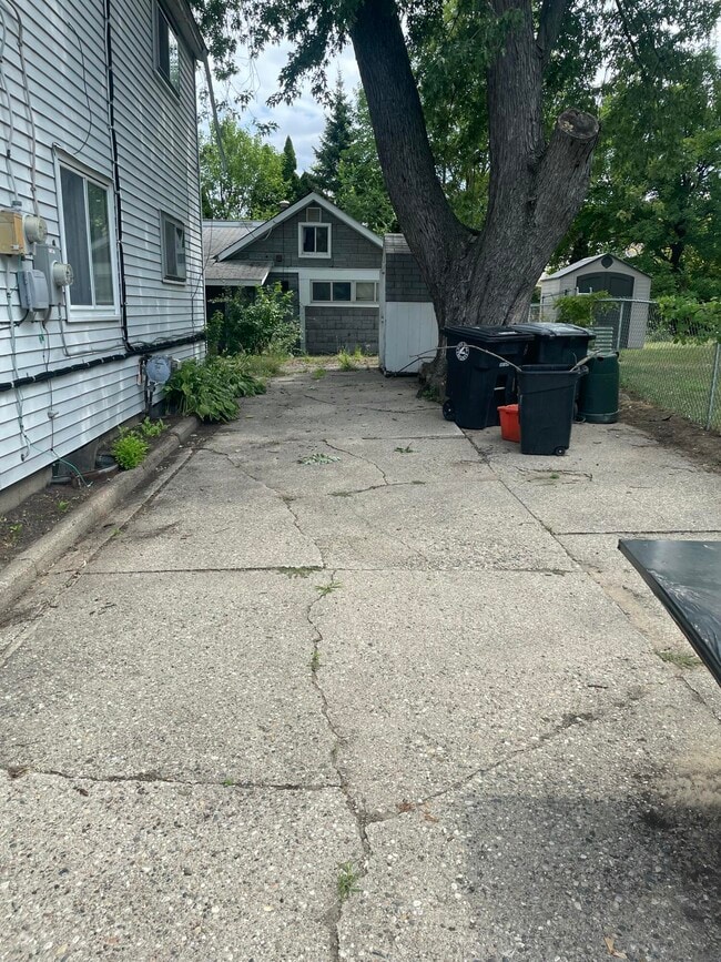 Building Photo - 11790 Haller St