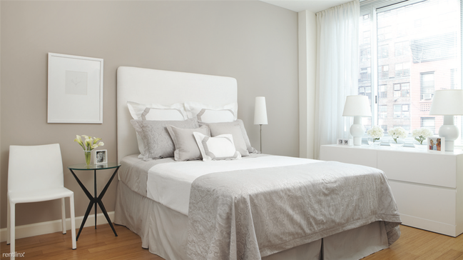 Foto del edificio - 1 br, 1 bath  - 300 W 1st St