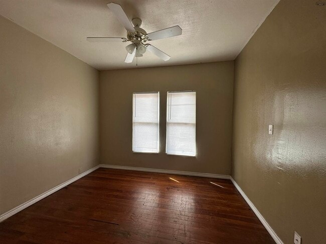 Foto del edificio - 2012 Monroe St