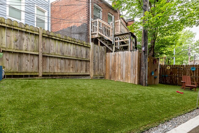 Espacio exterior compartido - 631 Florida Ave NE