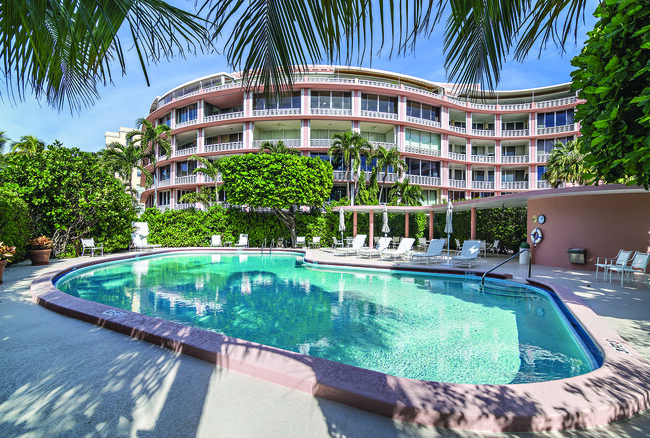 Foto del edificio - 315 S Lake Dr