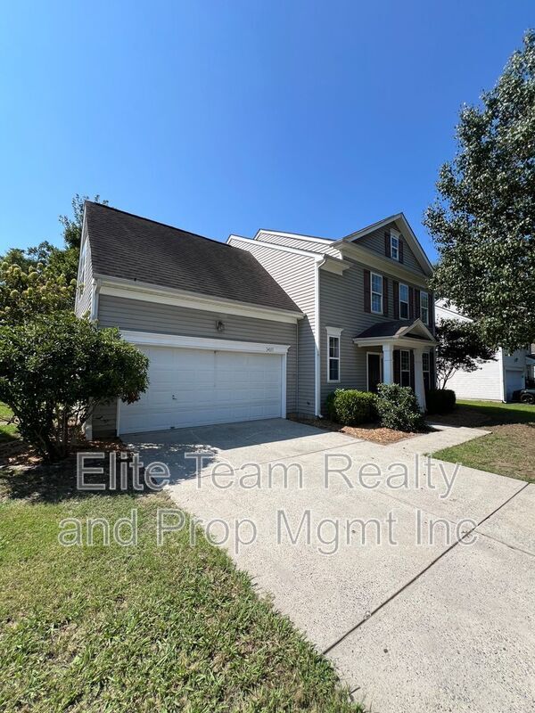 Building Photo - 14011 Millers Creek Ln
