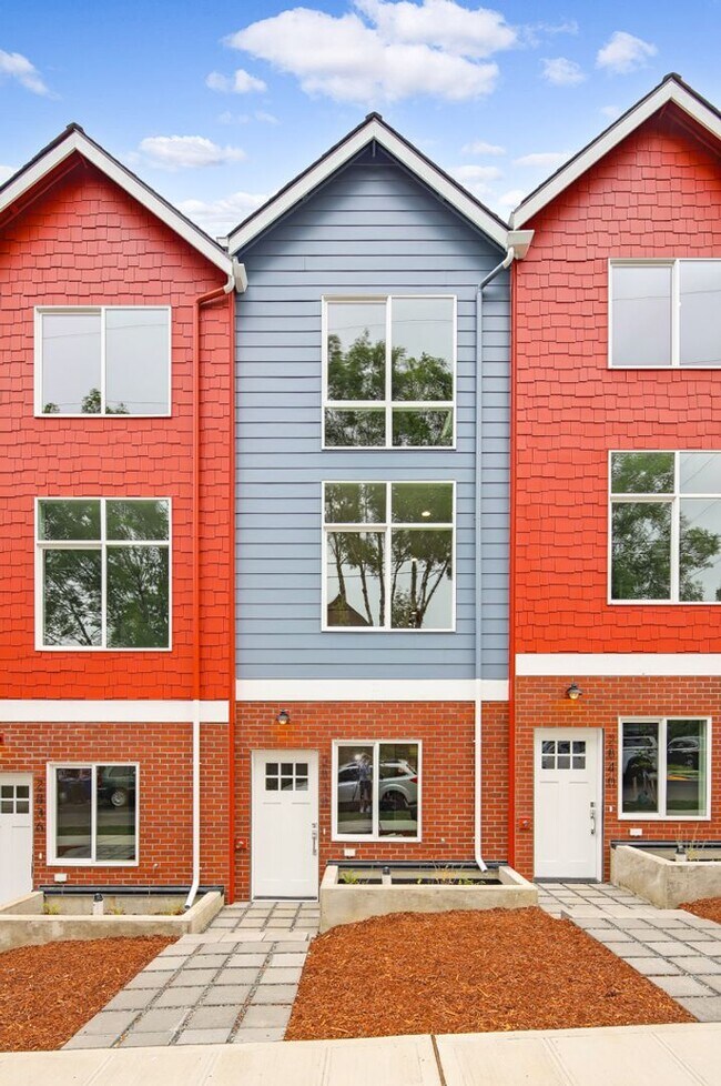 Foto del edificio - Madrona Townhouse