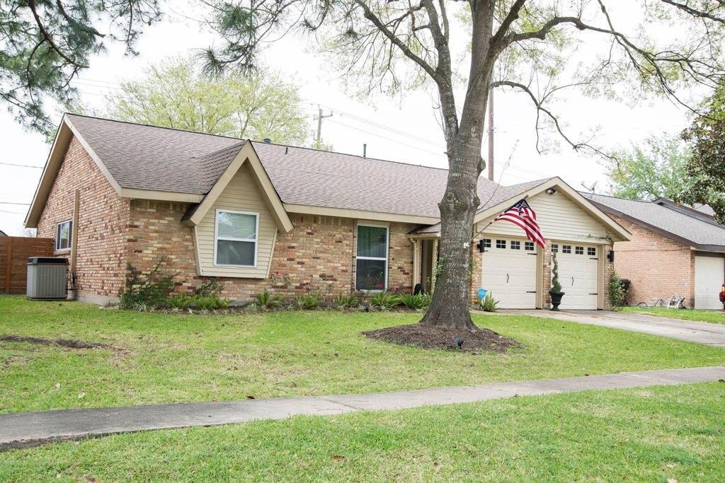 Primary Photo - 3123 Lazy Spring Dr