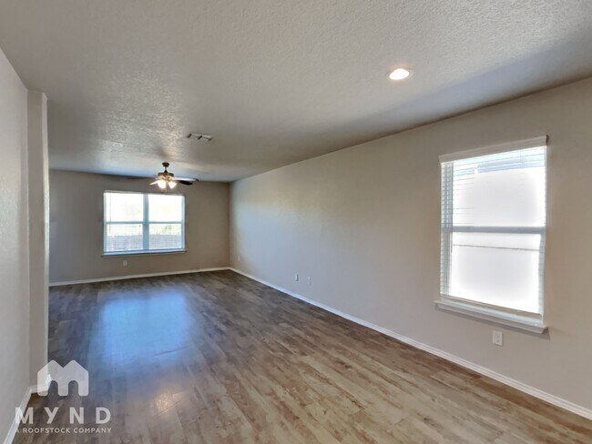 Building Photo - 4007 Turning Pine Edge