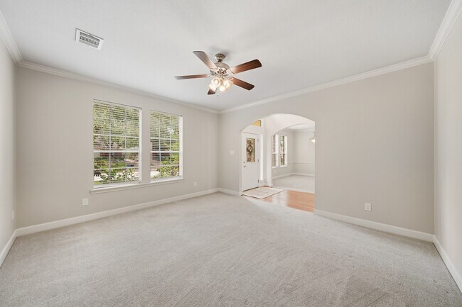 Foto del edificio - 19722 Knightsridge Ln