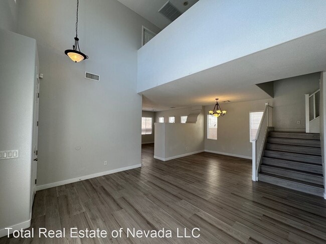 Building Photo - 4 br, 4 bath House - 8129 Retriever Ave