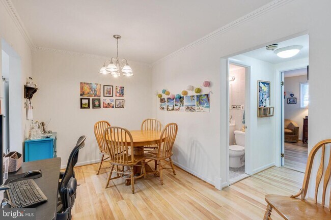 Building Photo - 2825 Kalmia Lee Ct