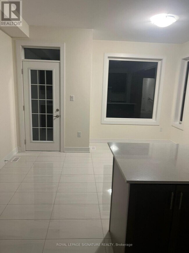 Photo du bâtiment - 26 Mundell Rd