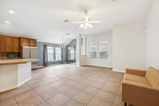 Building Photo - 7034 Cornflower Ln