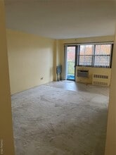 Building Photo - 3410 De Reimer Ave