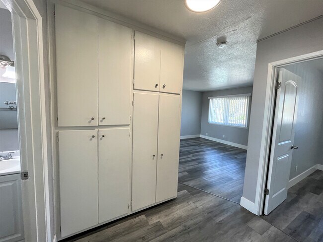 Foto del edificio - Oak Ridge Apartments