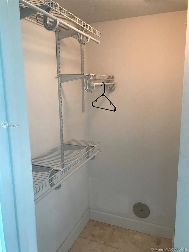 Building Photo - DUO CONDOMINIUM WEST