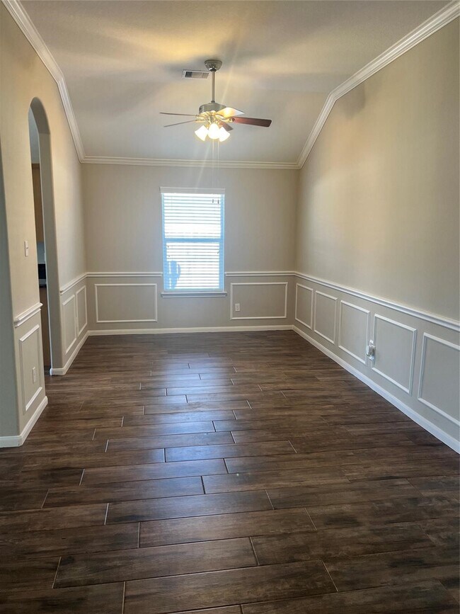 Foto del edificio - 2071 Midlane Drive