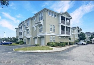 Building Photo - 8290 Gate Pkwy W