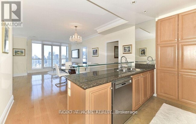 Building Photo - 208 Queens Quay W