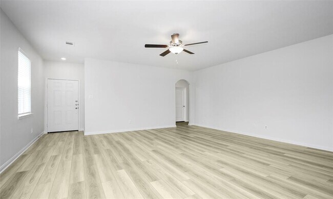 Foto del edificio - 430 Amberwood Pk Dr